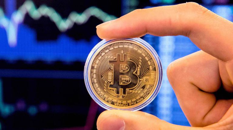 Entenda sobre Bitcoins e sua supervalorização - Blog #01